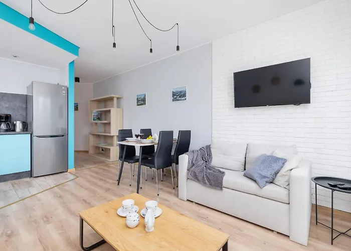 Nowoczesny Apartament Z Widokiem Na Gory By Noclegi Renters